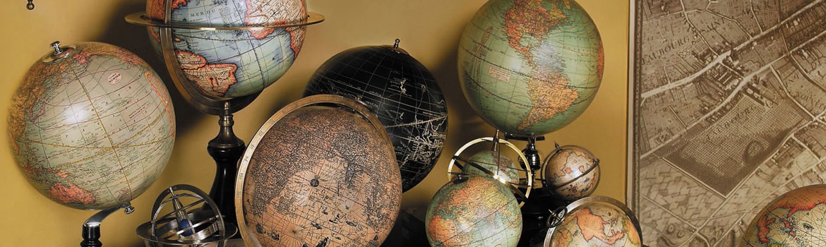 Globuri si harti vechi