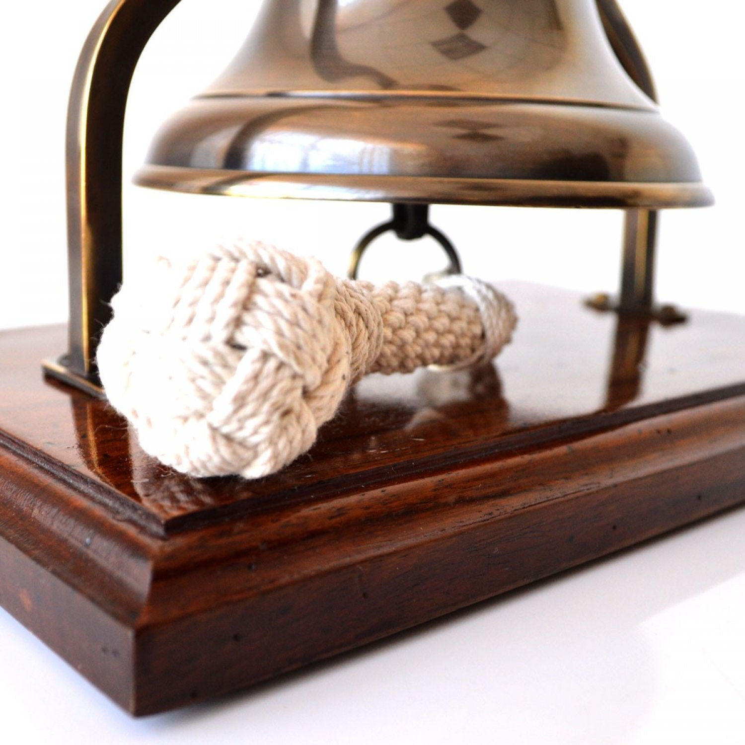 Clopot de nava, stil retro